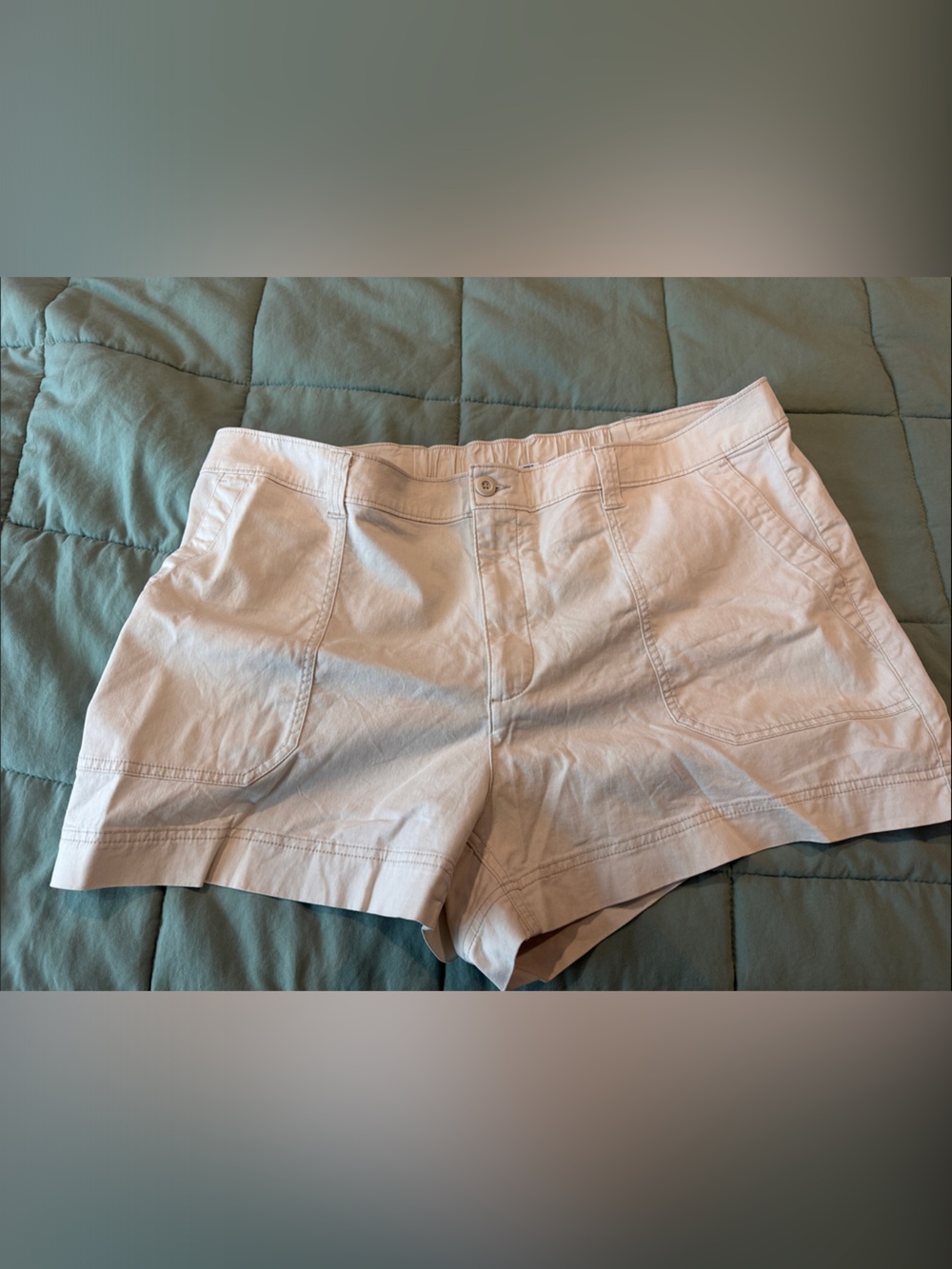Women’s Casual Khaki Shorts